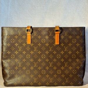 Authenticated Louis Vuitton Luco Tote